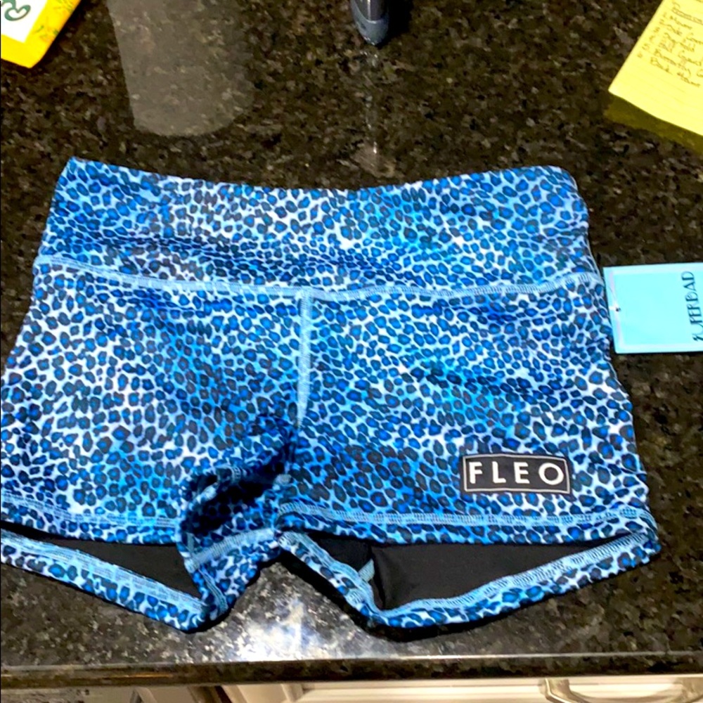 Fleo bad girl 3.25 NWT